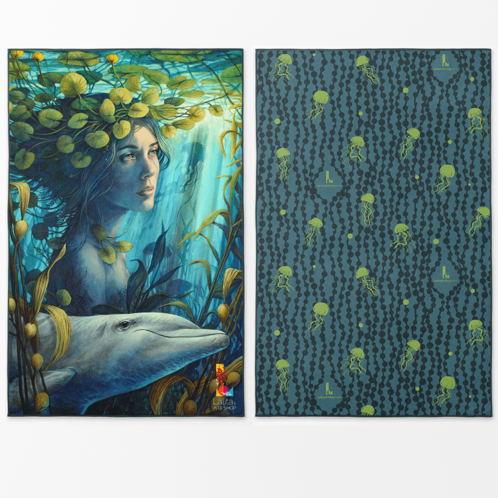 Reversible XL artistic towel showing an underwater scene with a woman and dolphin on one side, and a dark blue jellyfish pattern on the other.