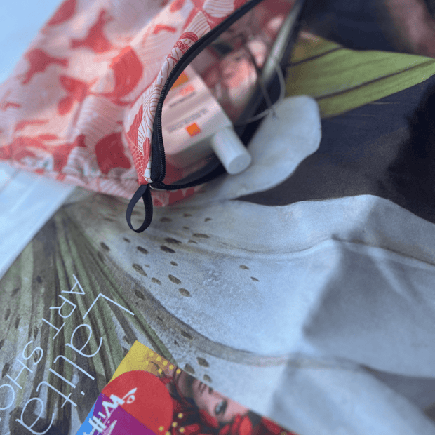 Guerrière Pacifique Beach and Travel Towel