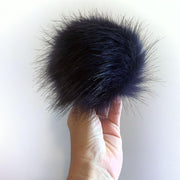 AW23 - Pack of 10 Faux Fur Pompoms